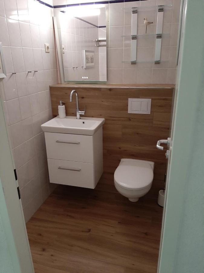 Penthouse Ferienwohnung Auszeit, Gerne Mit Hund, Wlan Inkl. Laboe Luaran gambar