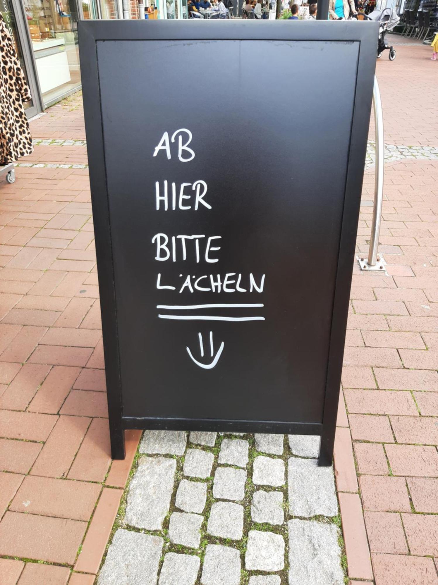 Penthouse Ferienwohnung Auszeit, Gerne Mit Hund, Wlan Inkl. Laboe Luaran gambar