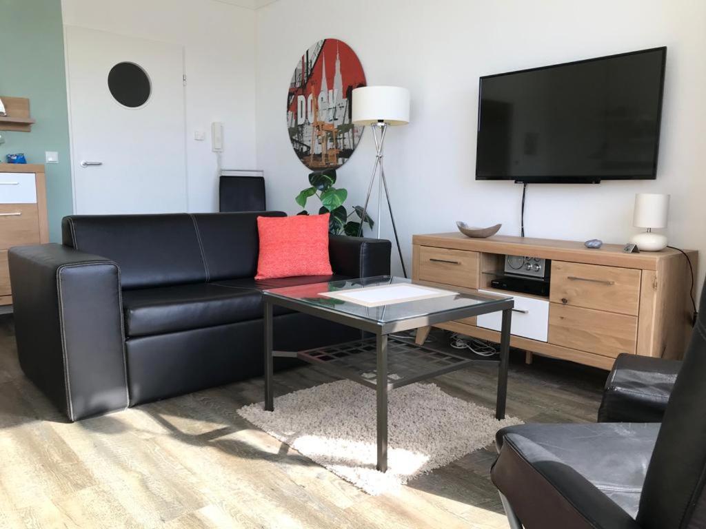 Penthouse Ferienwohnung Auszeit, Gerne Mit Hund, Wlan Inkl. Laboe Luaran gambar