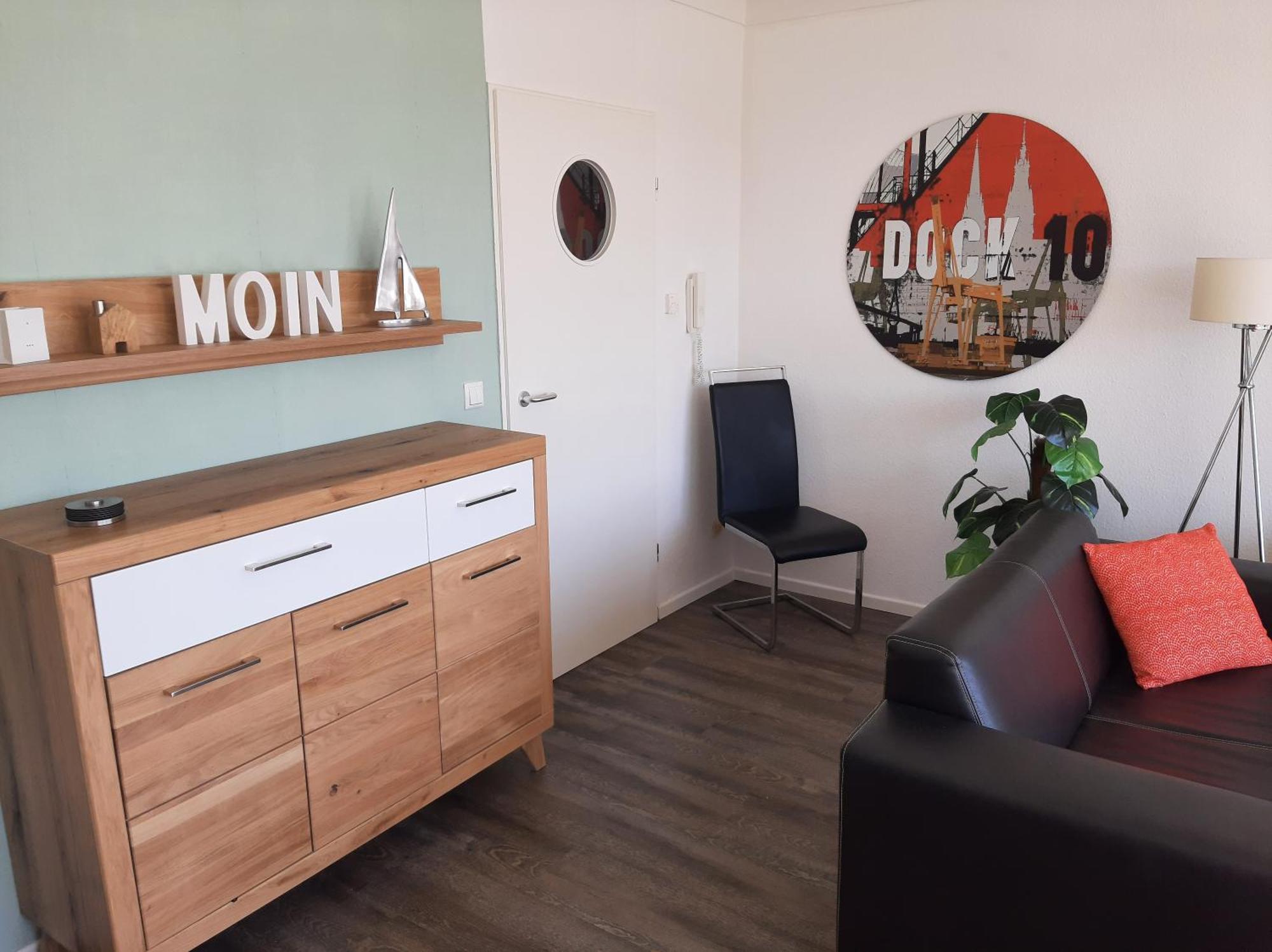 Penthouse Ferienwohnung Auszeit, Gerne Mit Hund, Wlan Inkl. Laboe Luaran gambar